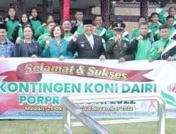 Bupati Eddy Berutu Berangkatkan Kontingen KONI Dairi Ikuti Porprovsu XI