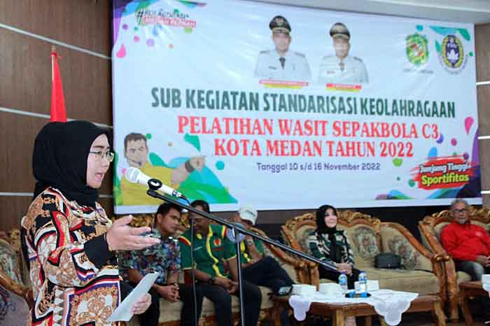 Dispora Medan Gelar Pelatihan Wasit Sepakbola untuk Tingkatkan Kemampuan