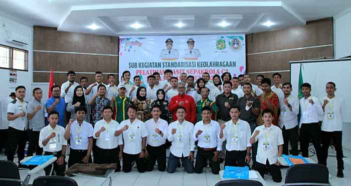 Dispora Medan Gelar Pelatihan Wasit Sepakbola untuk Tingkatkan Kemampuan