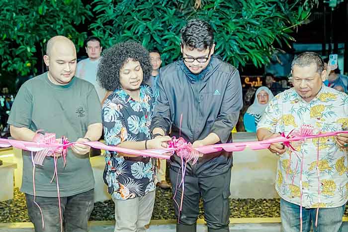 Grand Opening Coffe Shop Milik Babe Cabita, Bobby Nasution: Moga Sukses, Rumah Belajar Anak Muda Jadi Komika