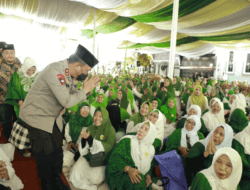 Hadiri Milad Majelis Taklim Halimah, Kapoldasu Ajak Ibu-ibu Berperan Perangi Narkoba dan Bijak Bermedia Sosial
