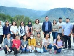 Pemkab Dairi Bekali Para Petenun Silalahi Pelayanan Komunikasi Publik