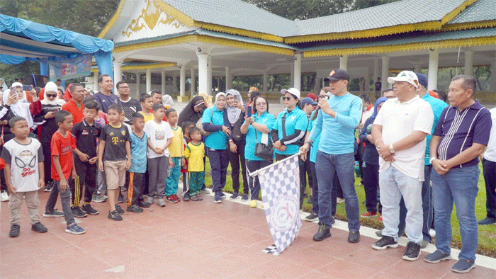 Pemkab Langkat Gelar Gerak Jalan Santai Peringati HKN Ke-58, Hadiah Utama dari Syah Afandin