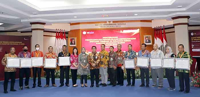 Pemko Medan Raih Penghargaan Instansi Pengelola Kepegawaian Terbaik dari BKN
