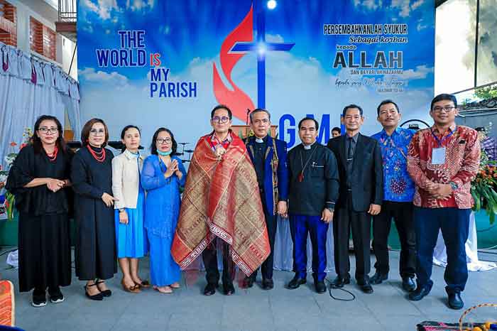 Safari Natal Pemko Medan Disambut Suka Cita Jemaat Gereja Methodist Hang Tuah