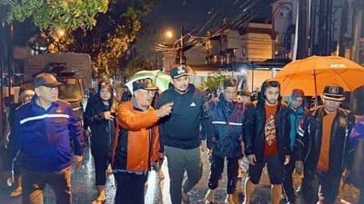 Tinjau Banjir di Jalan Perjuangan, Bobby Nasution Pastikan Warga Aman & Dilayani Dengan Baik