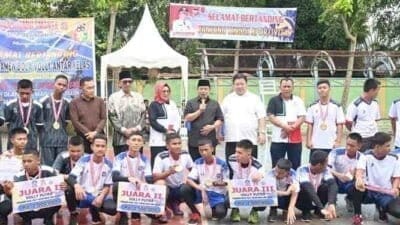 Wali Kota Waris Tholib Hadiri Penutupan Turnamen Bola Voli