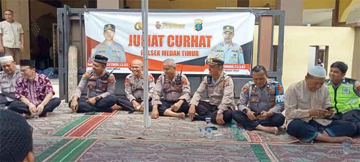 Polsek Medan Timur Gelar Jumat Curhat Untuk Dekatkan Diri ke Masyarakat