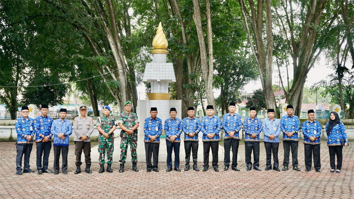 Peringati HUT Ke-51 Korpri, ASN Langkat Ziarah ke Makam Pahlawan