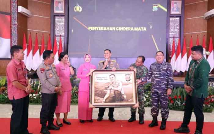 Cendera Mata dari Kapoldasu Lukisan Jenderal Dadang yang Bersahaja