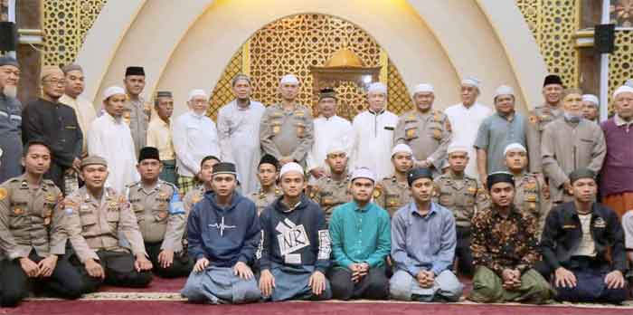 Masjid An-Nazhirin Medan Johor Disambangi Wakapoldasu Giat Safari Subuh