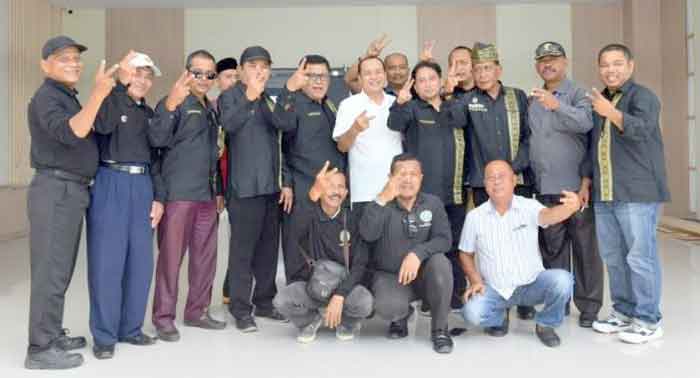 Bupati Zahir Dukung GEMKARA Susun Sejarah Batu Bara