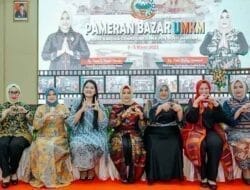 Ny Kahiyang Ayu Apresiasi Digelarnya Pameran Bazar UMKM Persit KCK PD I/BB
