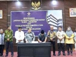 Wali Kota Tanjungbalai Serahkan LKPD