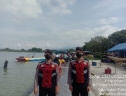 Pantai Bul-bul Balige Diserbu Wisatawan di Hari Kedua Lebaran