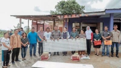 Bupati Dairi Serahkan Bantuan untuk Korban Puting Beliung di Kecamatan Berampu