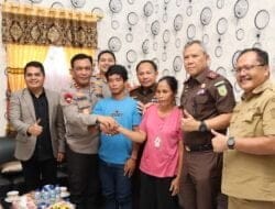 Kapoldasu dan Kajati Selesaikan Permasalahan Ina Ayu Janda Lima Anak
