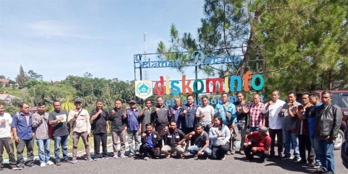 Diskominfo Pakpak Bharat Coffee Morning Bersama Insan Pers
