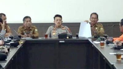 Sekda Pakpak Bharat Pimpin Rapat Tugas Pengendalian Kebakaran Hutan dan Lahan