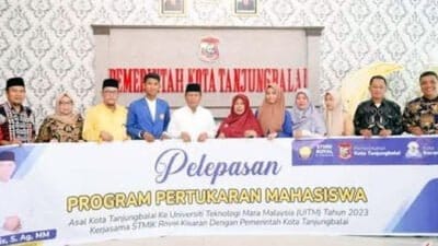 Wali Kota Tanjungbalai Lepas Pertukaran Mahasiswa ke Malaysia