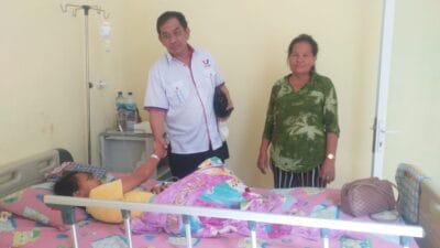 Marnix Sahata Hutabarat BBA Kunjungi Pasien Unregister di RS Haji