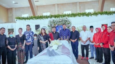 Bobby Nasution Sampaikan Duka Atas Meninggalnya Rudolf Pardede