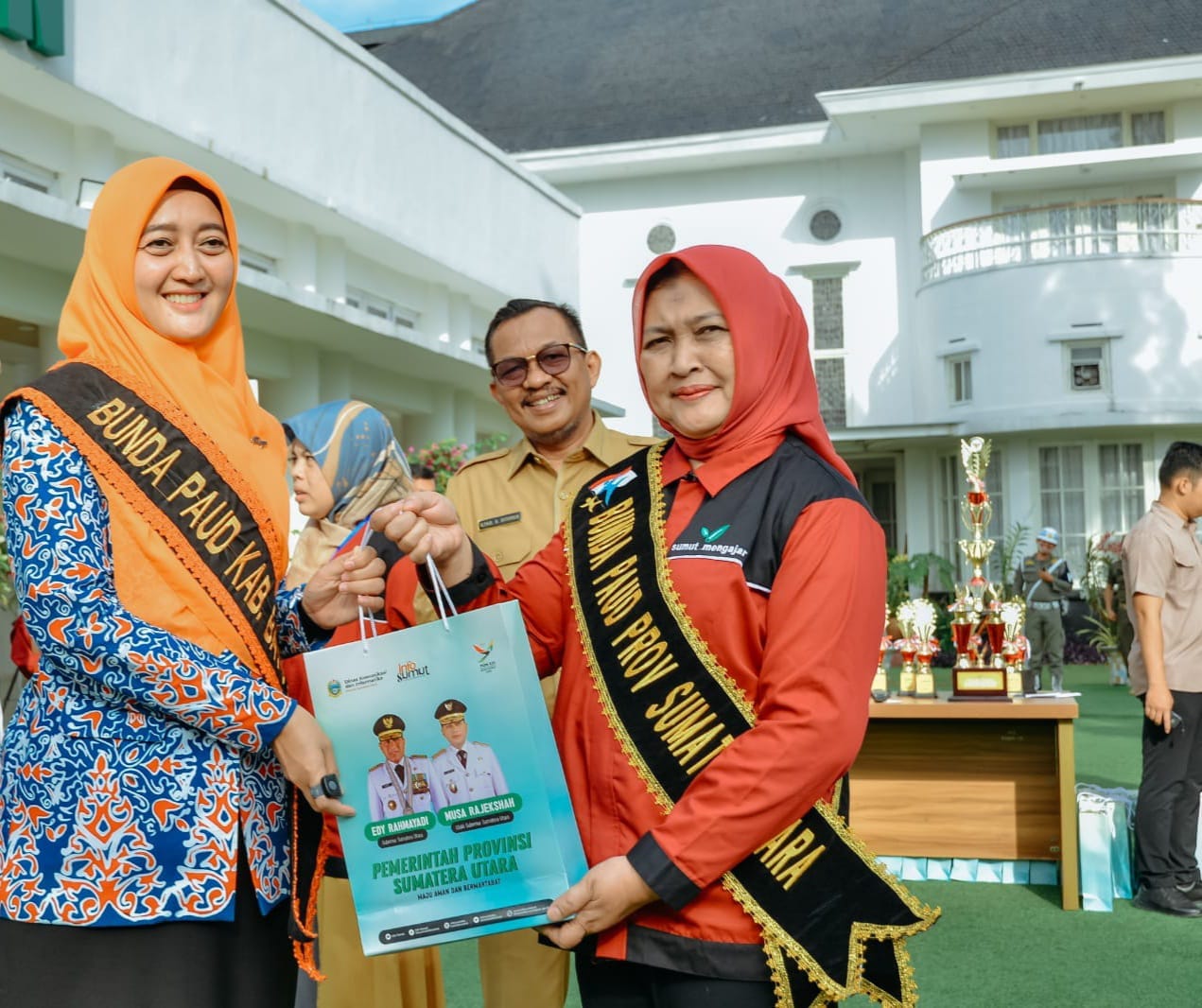Ratusan Relawan Gerakan Sumut Mengajar Sebagian Ditempatkan di Batu Bara