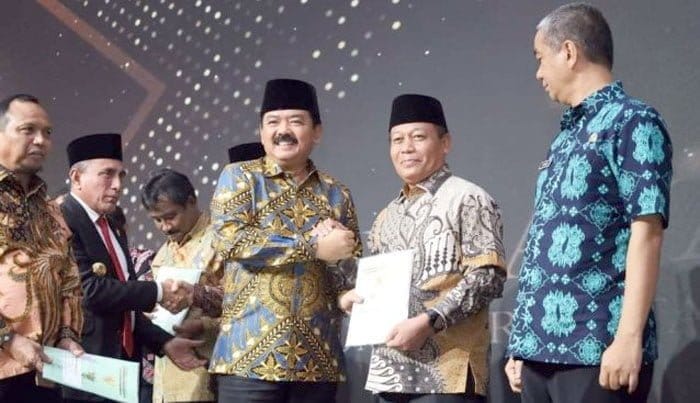 Menteri Agraria dan Tata Ruang Serahkan 15 Sertifikat Aset Tanah Milik Pemko Tanjungbalai