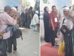 Suasana Haru Mewarnai Penyambutan Jemaah Haji Kloter 18