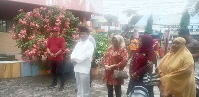 Wali Kota Tanjungbalai Hadiri Gotong Royong di SDN 130004