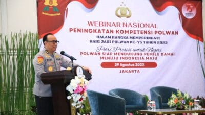 As SDM Kapolri Ingatkan Pentingnya Peran Polwan Kawal Pemilu Damai 2024
