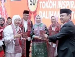Nawal Lubis Dinobatkan Sebagai Tokoh Inspiratif Dalihan Na Tolu