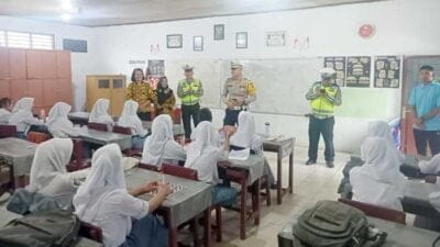 Satlantas Polres Labuhanbatu Sosialisasi ke SMA Bhayangkari Rantauprapat