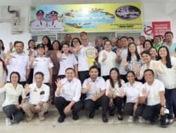 Bupati Pakpak Bharat Launching Pemakaian Dua Unit Mobil Ambulance