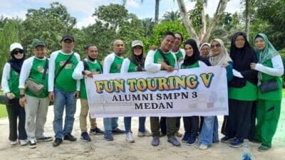 Alumni 1990 SMPN 3 Medan Eratkan Silaturahmi Persahabatan Lewat Touring