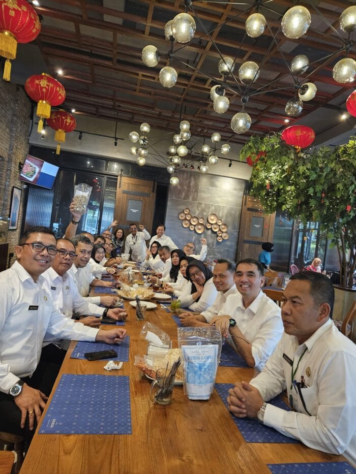 Beri Kejutan di Milad Kadis Kominfo,Pj Gubsu Pesan OPD Pemprov Sumut Tetap Solid