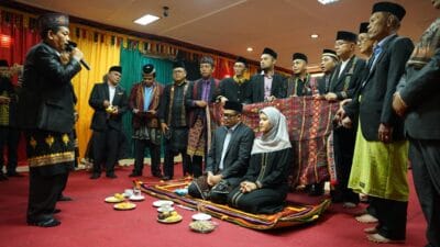 Bobby Nasution Dinobatkan sebagai Tokoh Nasional Tabagsel