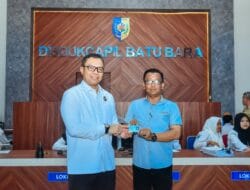 Sambangi Disdukcapil, Pj Bupati Batu Bara Pastikan Pelayanan Publik Maksimal