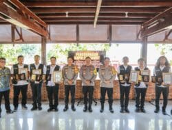 Bekuk 3 Pelaku Pembakar Mobil Wartawan, Kompol Bayu Terima Penghargaan Kapoldasu