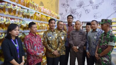 Pj Wali Kota Langsa Tinjau Harga dan Kebutuhan Pokok