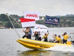 Kapolda Sumut Kibarkan Bendera Merah Putih Flag Parade Bersama Pebalap F1 Powerboat