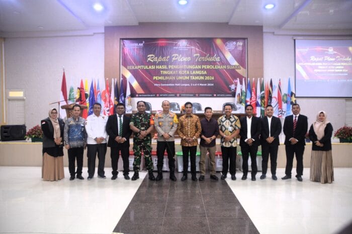 KIP Kota Langsa Gelar Rapat Rekapitulasi Hasil Perhitungan Suara