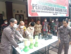 Pj Bupati Aceh Timur Turut Musnahkan Barang Bukti di Kejari