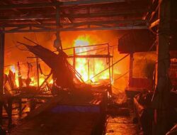 Pusat Pasar Sidikalang Terbakar, Bupati Eddy Sampaikan Duka Mendalam