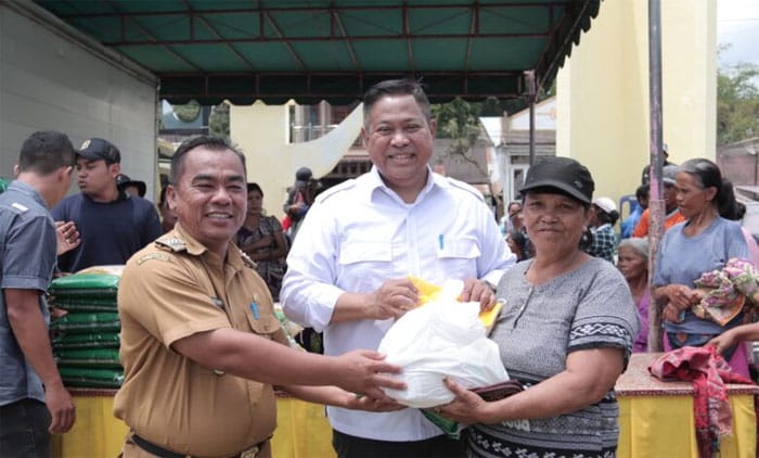 Bupati Dairi Kunker di Sumbul