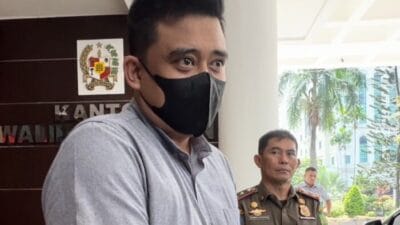 Bobby Sikapi Keluhan Warga Segera Tindak Lurah Naikkan Harga Pasar Murah!