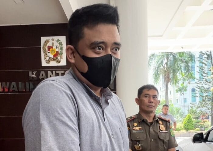Bobby Sikapi Keluhan Warga Segera Tindak Lurah Naikkan Harga Pasar Murah!