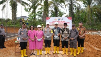 Kapolda Sumut Pimpin Upacara Peletakan Batu Pertama Rumah Dinas dan Penanaman Pohon di Labusel