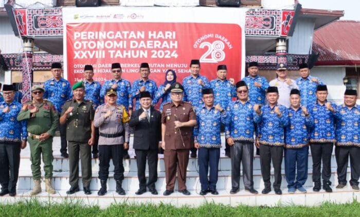 Plh Bupati Dairi Pimpin Upacara Peringatan Hari Otonomi Daerah Ke-28 Tahun 2024