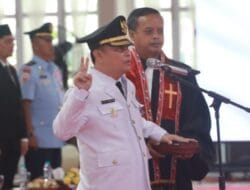 Pj Gubsu Lantik Surung Charles Bantjin jadi Pj Bupati Dairi